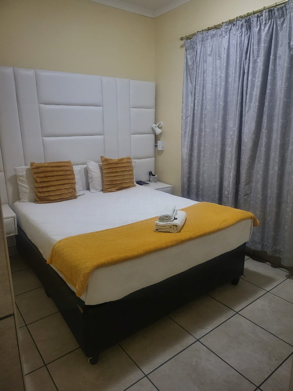 Hadassa Lodge Interior